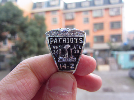 New England Patriots Super Bowl 2014 Replica Ring Brady Size 13 - Swico  Auctions