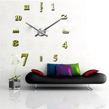 Large Wall Clock Luxury Quarts Design - Bachelor Hut